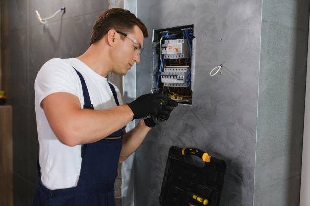 Best Affordable Emergency Electrician  in Surf City, NC